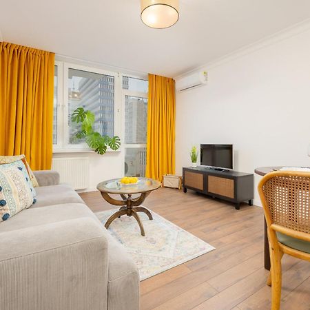 Marszalkowska Stylish Apartment With Balcony Warsaw Center By Noclegi Renters Экстерьер фото